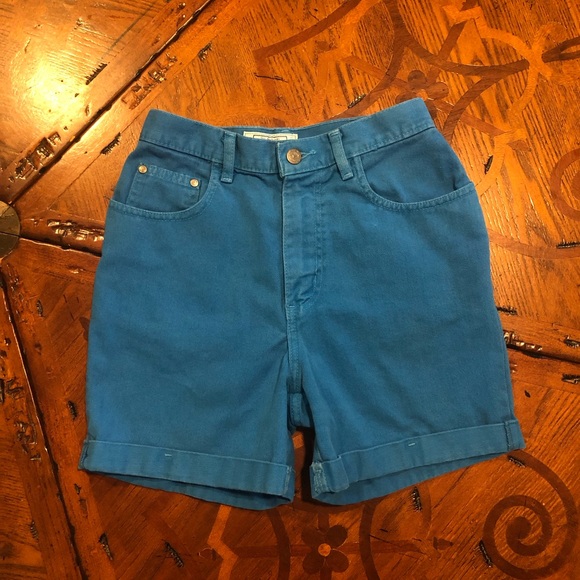 🌈3/$15🌈Vintage High Rise Denim Shorts 26” Waist - Picture 1 of 10